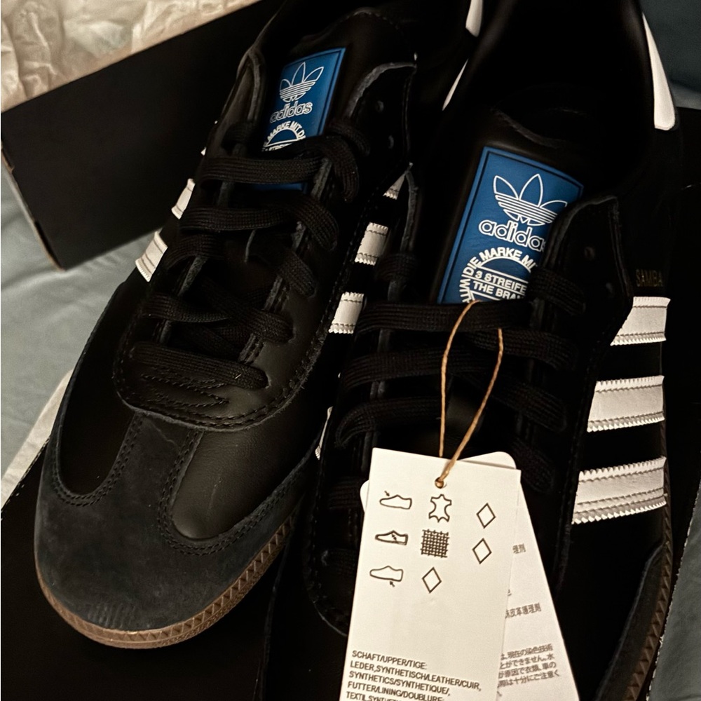 Adidas Samba Sneakers Black and White NWT - Picture 2 of 15
